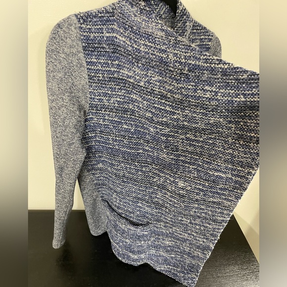 Flowy sweater - Picture 5 of 6